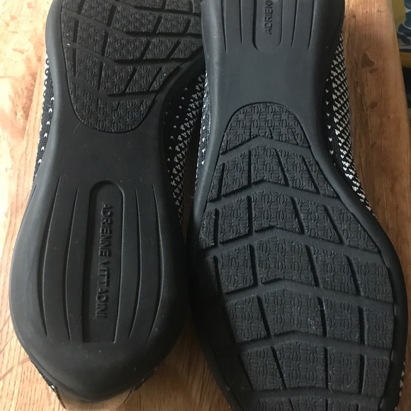 Adrienne Vittadini Sport Slips On Flats Size 10 - Picture 4 of 5